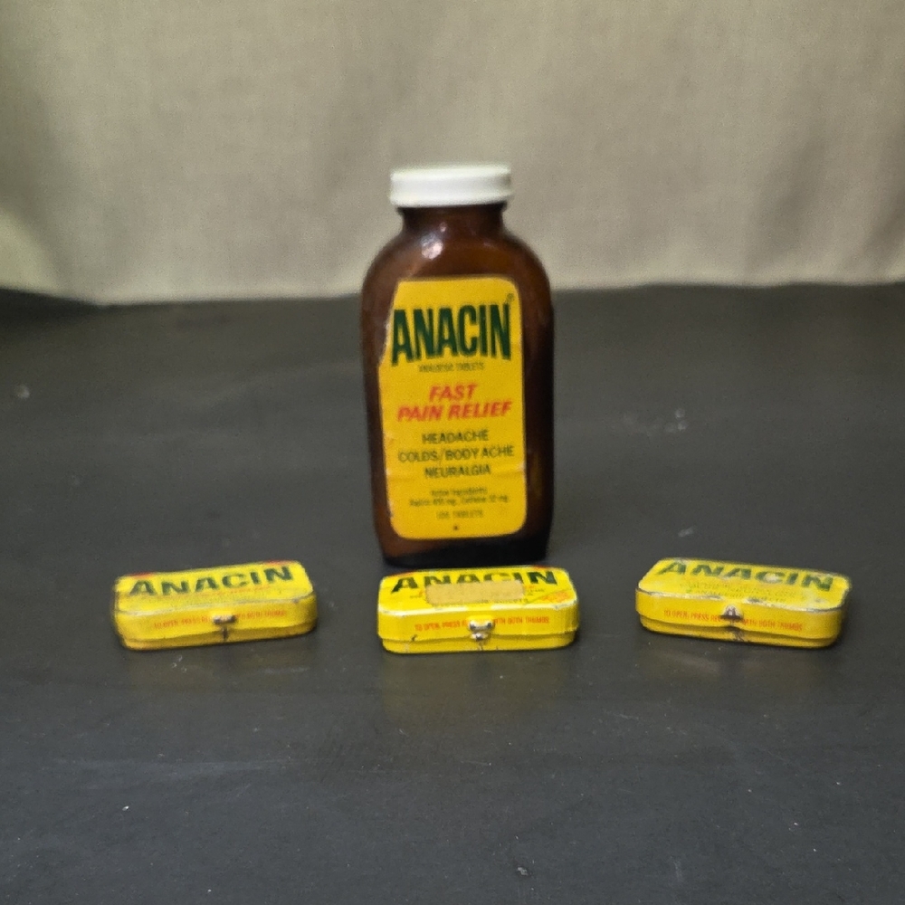 Vtg Anacin Aspirin Medicine‎ Tin(3)